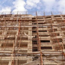 رقیب بازار مسکن در جذب نقدینگی-مشاورین مسکن رسام